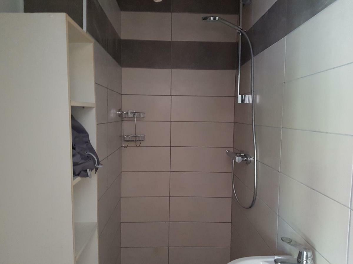 Panama Selva Backpacker Hotell Dinant Exteriör bild