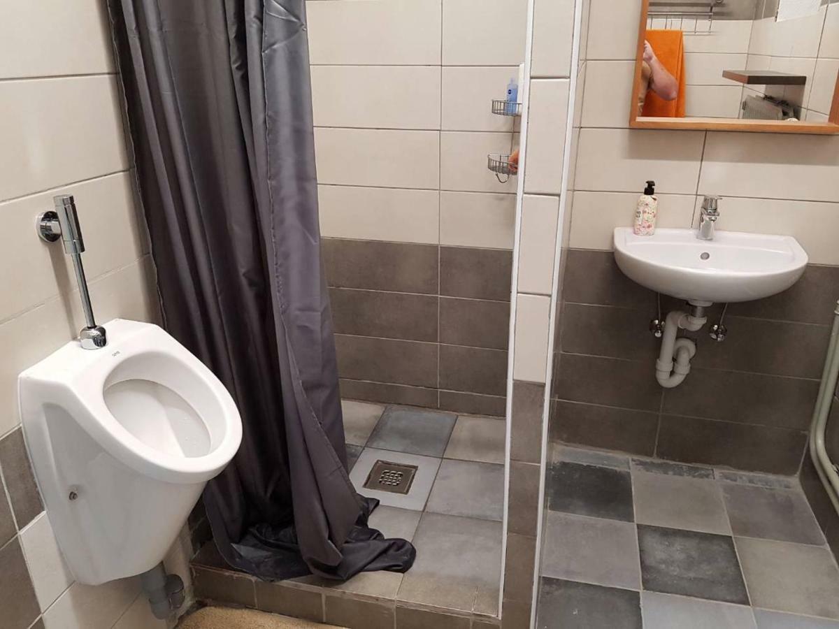 Panama Selva Backpacker Hotell Dinant Exteriör bild