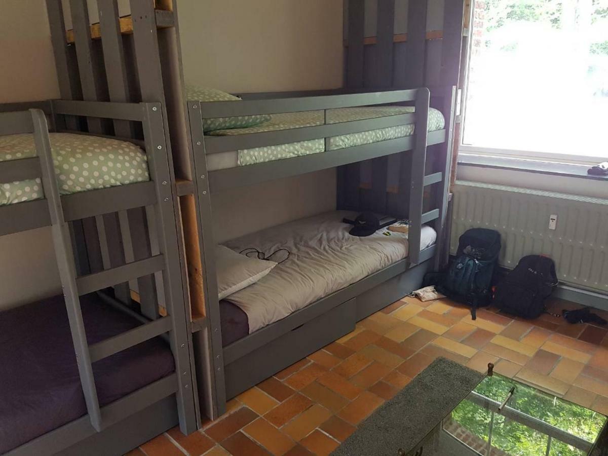 Panama Selva Backpacker Hotell Dinant Exteriör bild